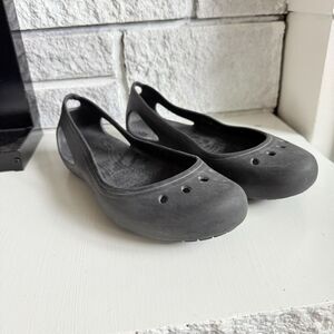 Crocs Women's Kadee Slip On Comfort Rubber Ballet Flats Black - Size 8